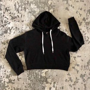 Cropped hoodie